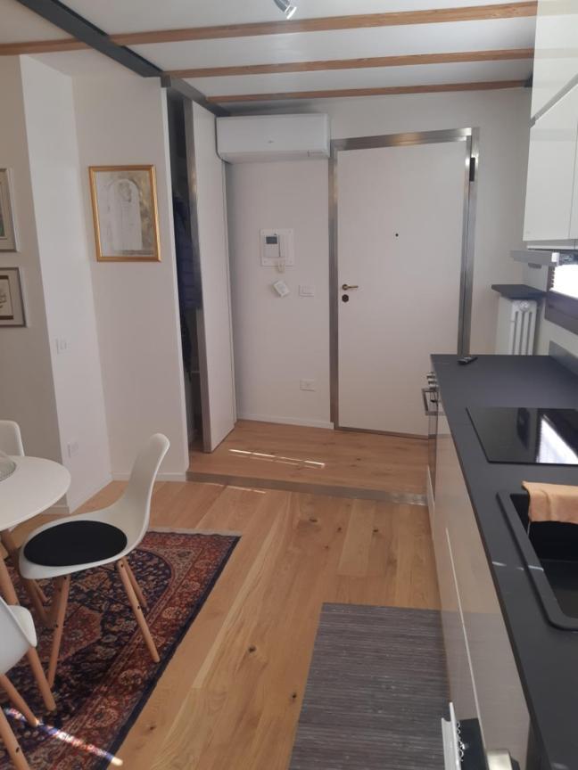 Mini Contra' Dei Servi - Vicenza Appartement Buitenkant foto